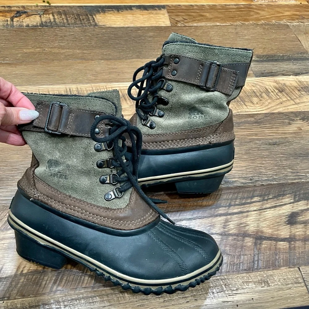 Sorel winter snow boots 7.5